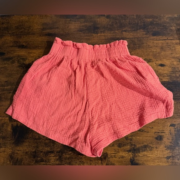 Twenty Ten | Cotton Gauze Shorts - Picture 2 of 4
